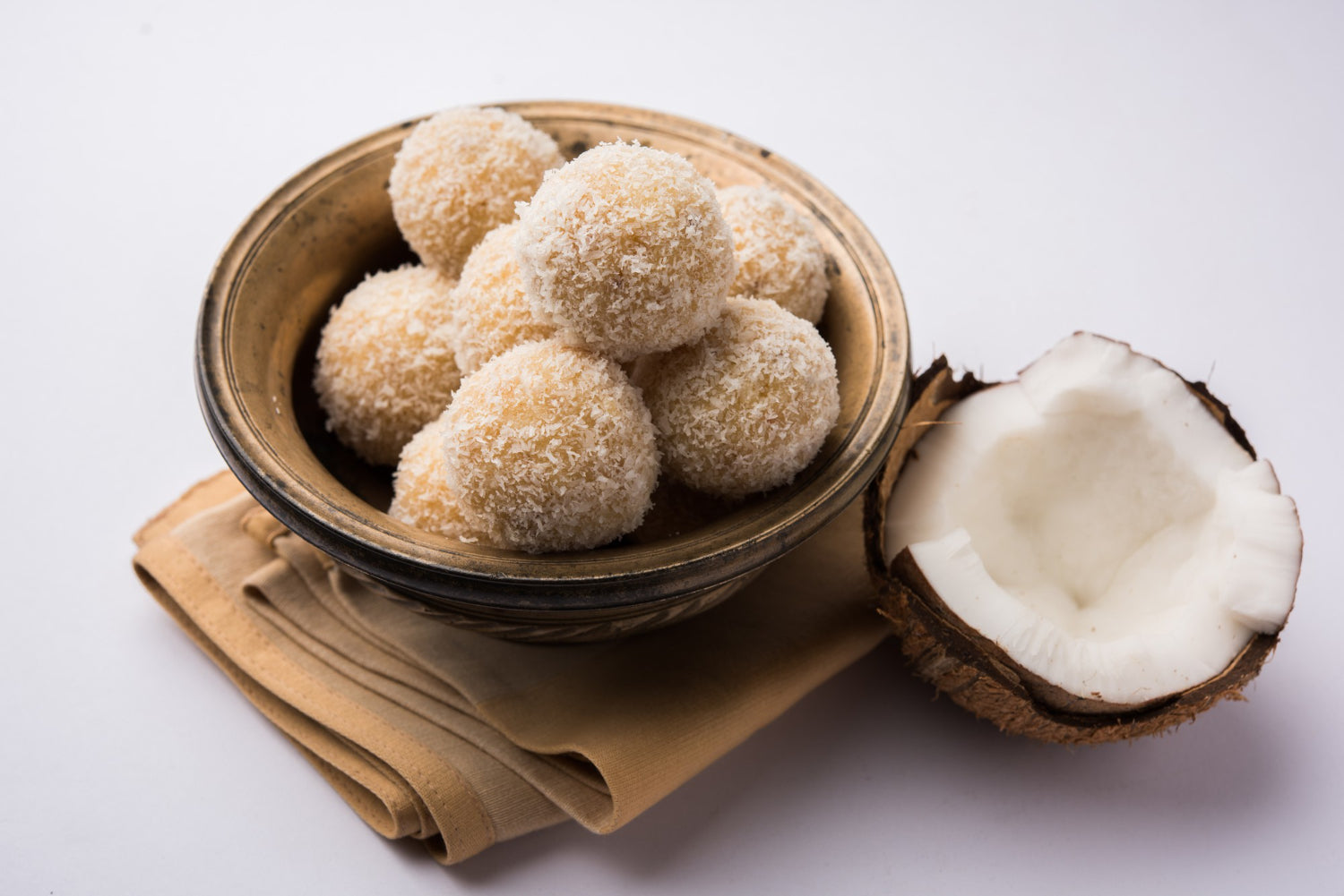 Indian Sweets: Coconut Ladoo